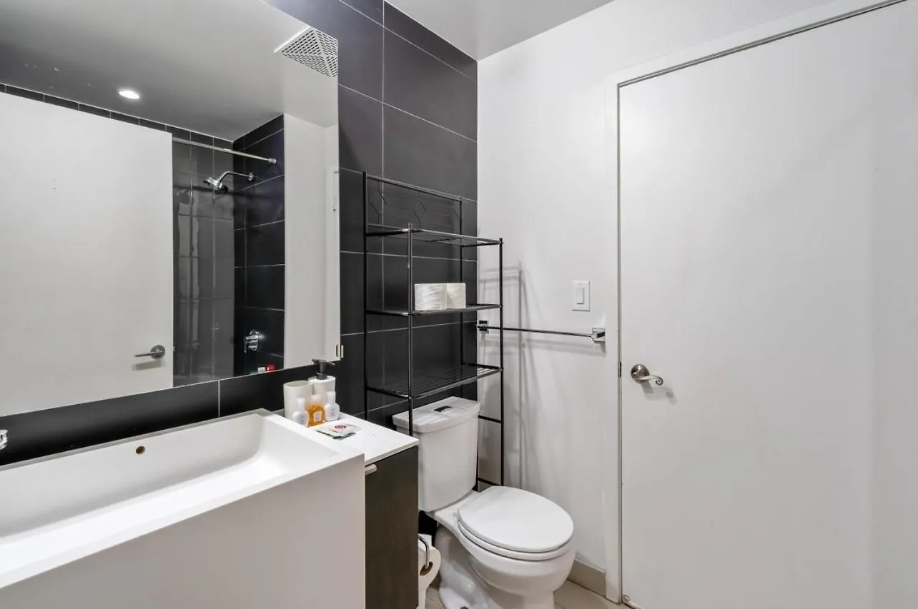 Urban Getaway Downtown Apartment Toronto