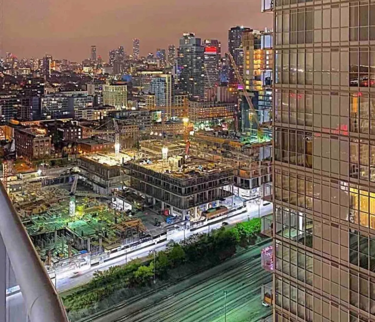 Urban Getaway Downtown Apartment Toronto 0*,
